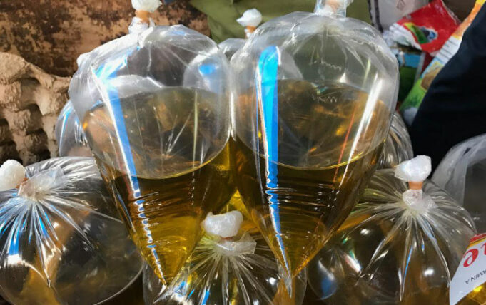 Harga Minyak Goreng Naik Hingga 20 Ribu Per Liter